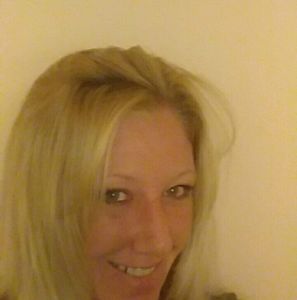 Meet your Posher, Deborah